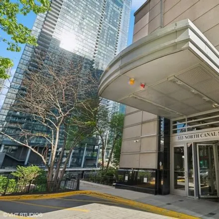 Image 2 - Riverbend, 333 North Canal Street, Chicago, IL 60606, USA - Condo for sale