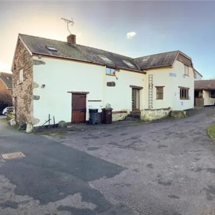 Image 8 - Bwlch Farm Road, Llanrhos, LL31 9YS, United Kingdom - House for sale