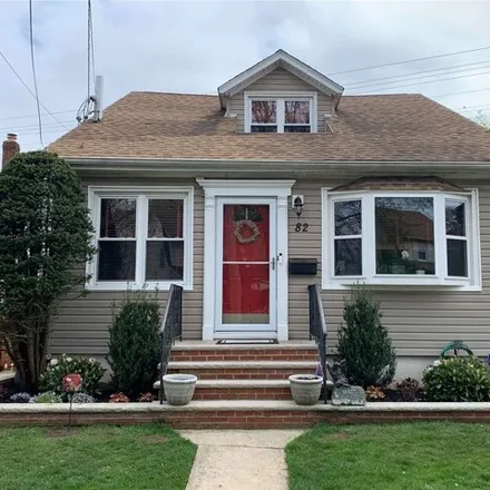 Buy this 3 bed house on 82 Stewart Street in Village of Floral Park, NY 11001