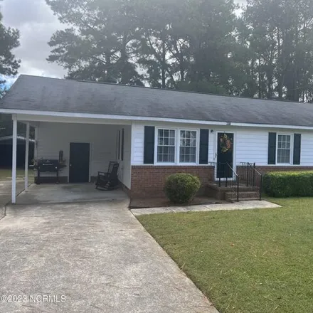 Buy this 3 bed house on 570 Lynhaven Drive in Elm City, Wilson County