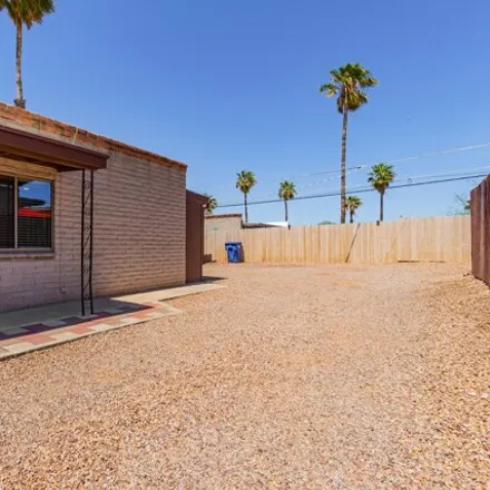 Buy this studio house on 317 East Glenn Street in Tucson, AZ 85705