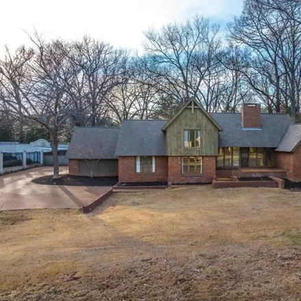 Buy this 5 bed house on 307 Meadowgrove Lane in River Oaks, Memphis