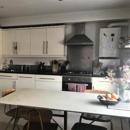 Rent this 1 bed apartment on Bikehangar 522 in Chantrey Road, Stockwell Park