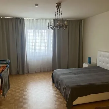 Rent this 4 bed apartment on Karlsgasse 9 in 1040 Vienna, Austria