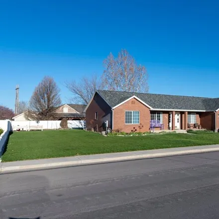 Buy this 5 bed house on 1401 North 800 West Street in Mapleton, UT 84664
