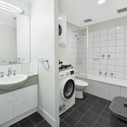 Image 8 - 222 Victoria Street, Melbourne VIC 3000, Australia - Apartment for rent