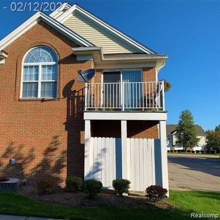 Rent this 2 bed condo on 16863 Glenmoor Boulevard in Macomb Township, MI 48044