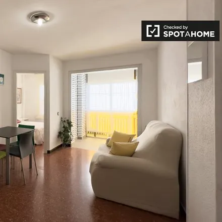 Rent this 3 bed apartment on Carrer d'Espriu in 11, 08923 Santa Coloma de Gramenet