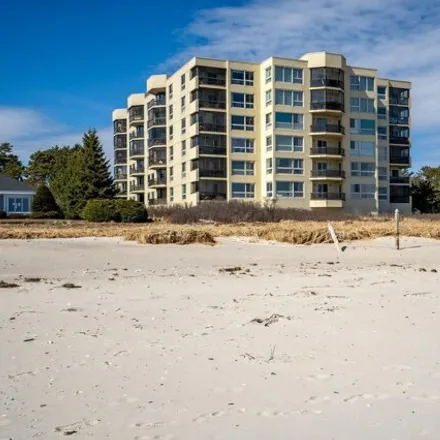 Buy this 2 bed condo on 215 East Grand Avenue in Old Orchard Beach, ME 04064