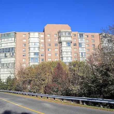 Buy this 3 bed condo on 3200 North Leisure World Boulevard in Leisure World, Montgomery County
