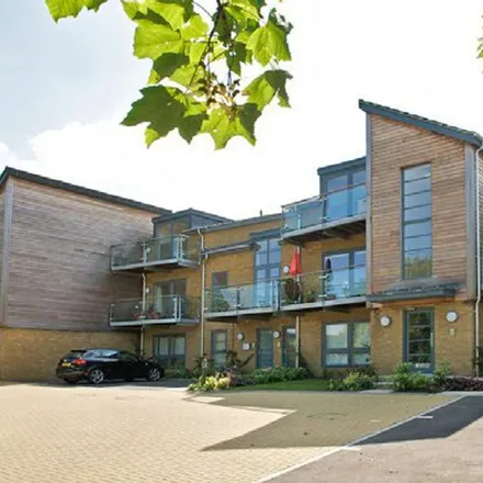 Rent this 2 bed apartment on Kingsmead Road in Flackwell Heath, HP11 1JB