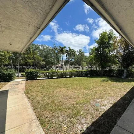 Image 2 - 711 Southwest 5th Street, Dania Beach, FL 33004, USA - House for sale