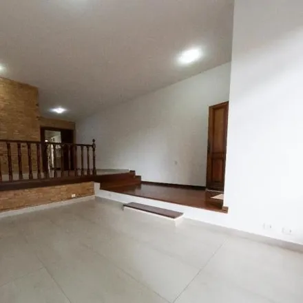 Rent this 4 bed house on Rua Maria Helena in Alto de Santana, São Paulo - SP