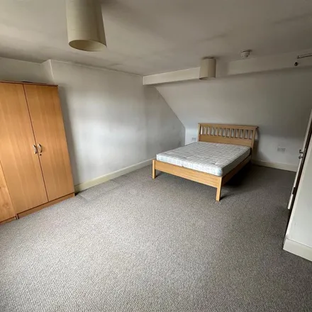 Rent this 1 bed room on 180 Whitton Avenue East in London, UB6 0JP