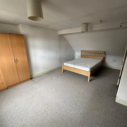 Image 1 - 180 Whitton Avenue East, London, UB6 0JP, United Kingdom - Room for rent