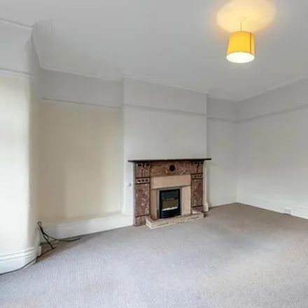 Image 4 - unnamed road, Ilkley, LS29 8PN, United Kingdom - Apartment for sale