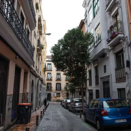 Rent this 2 bed apartment on Calle del Tesoro in 21, 28004 Madrid