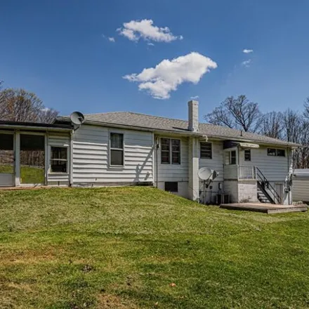 Image 5 - 18866 Maryland Highway, Bloomington, Garrett County, MD 21561, USA - House for sale