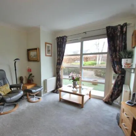 Image 3 - Carriden Place, Muirhouses, EH51 9EU, United Kingdom - Townhouse for sale