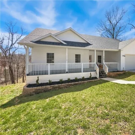 Buy this 4 bed house on 298 Broadway Avenue in Camdenton, MO 65020