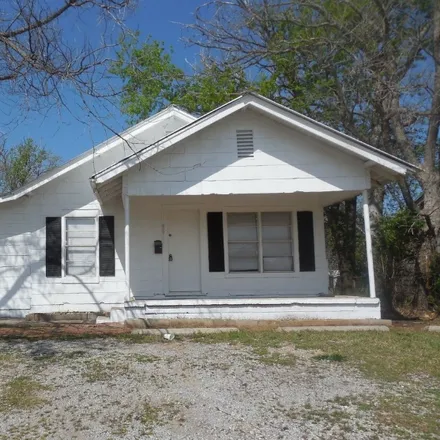 Rent this 3 bed house on 9611 N Classen Blvd