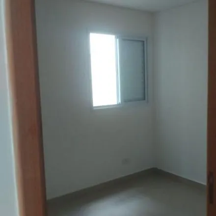 Buy this 2 bed apartment on Rua Teles Barreto in Jardim Santo Antônio, Santo André - SP
