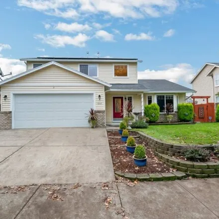 Buy this 4 bed house on 1349 South 7th Street in Independence, OR 97351