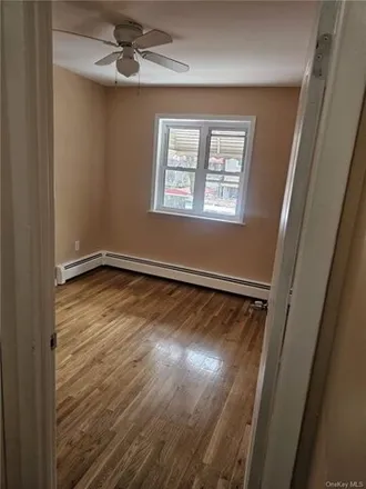 Rent this 3 bed house on 3421 Barker Avenue in New York, NY 10467