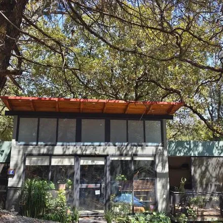 Rent this 2 bed house on Calle del Parque in 62520 Tepoztlán, MOR