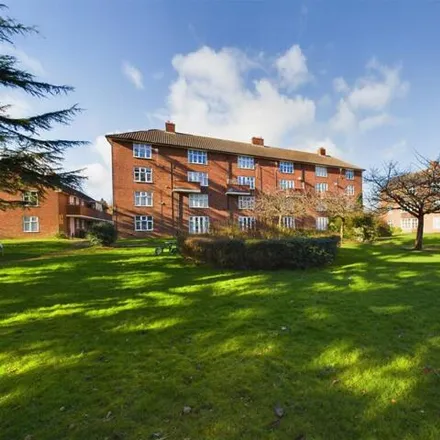 Buy this 2 bed apartment on Stanborough Green in Lemsford Lane, Stanborough