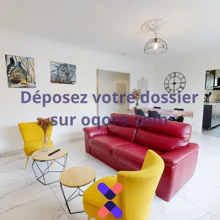 Image 3 - 145 Rue Challemel-Lacour, 69008 Lyon, France - Apartment for rent