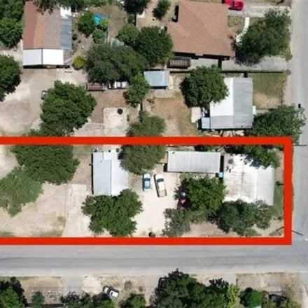 Buy this 6 bed house on 456 South Camp Street in Uvalde, TX 78801