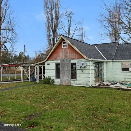 Buy this 3 bed house on 182 Southwest 2nd Street in Warrenton, Clatsop County