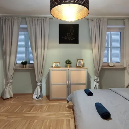 Rent this 3 bed apartment on Piran / Pirano