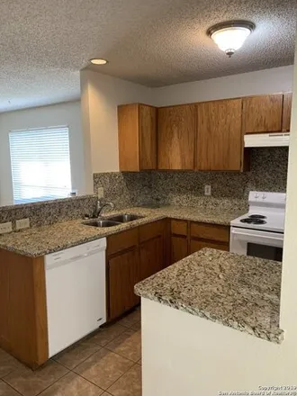 Image 2 - Edgemont Drive, San Antonio, TX 78247, USA - Apartment for rent