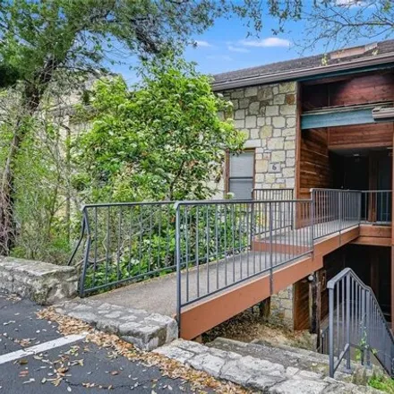 Buy this 2 bed condo on 4711 Old Spicewood Springs Road in Austin, TX 78731
