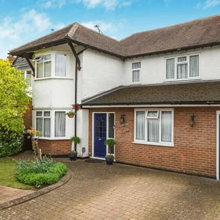 Buy this 4 bed house on Mount Grace Road in Potters Bar, EN6 1RB