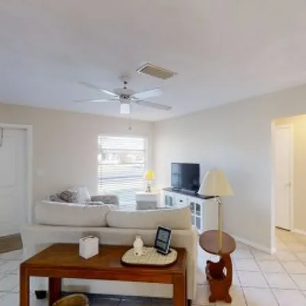Buy this 2 bed apartment on #3,4105 35Th Avenue West in Villages of Lakeside, Bradenton