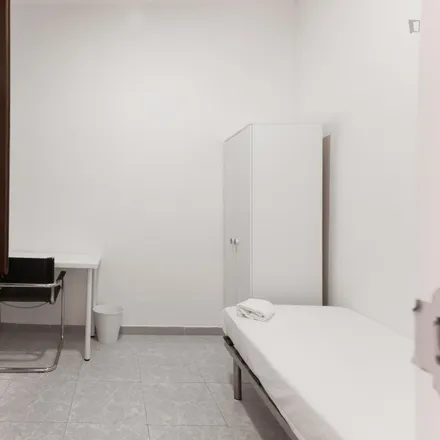 Rent this 11 bed room on Hostal Fina in Carrer de la Portaferrissa, 11