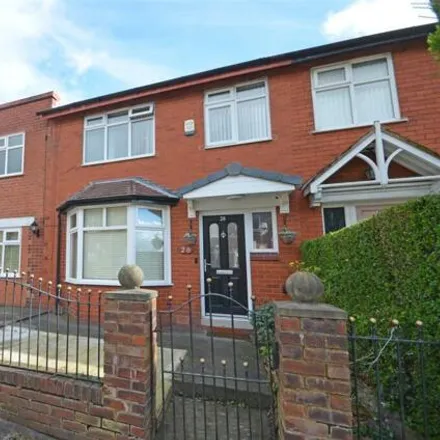 Buy this 4 bed duplex on Hutton Avenue in Dukinfield, OL6 6QW