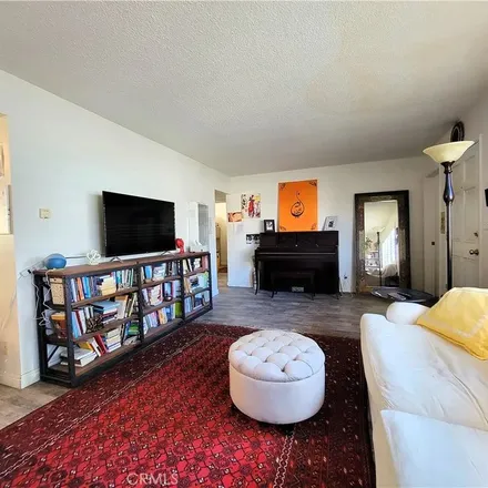 Rent this 3 bed apartment on 2137 Warfield Avenue in Redondo Beach, CA 90278