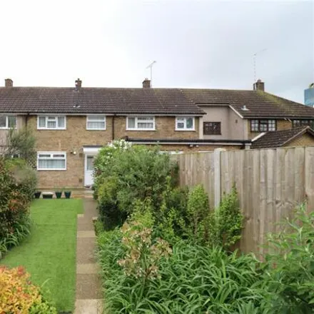 Image 3 - unnamed road, Basildon, SS14 1JN, United Kingdom - Townhouse for sale