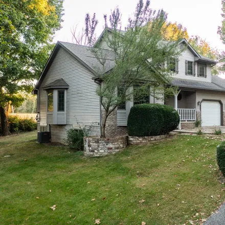 Image 2 - 9598 West Lake Lancelot Drive, Peoria County, IL 61547, USA - House for sale