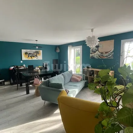 Rent this 5 bed apartment on 4 Avenue Jean Jaurès in 39300 Champagnole, France