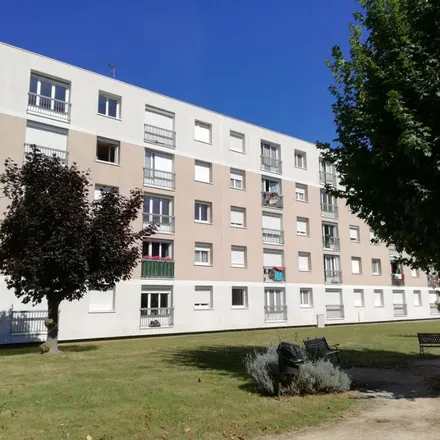 Image 3 - 1 Rue de l'Hôtel de Ville, 28300 Mainvilliers, France - Apartment for rent