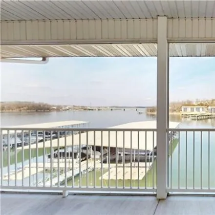 Buy this 3 bed condo on Robin's Resort in 4935 Robins Circle, Osage Beach