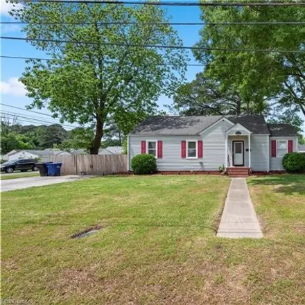 Buy this 3 bed house on 600 Broomhill Avenue in Portsmouth, VA 23701