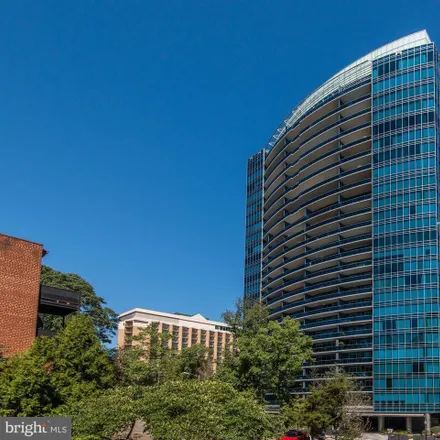 Buy this 2 bed condo on Turnberry Tower in 1881 North Nash Street, Arlington