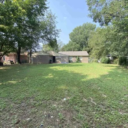Buy this 4 bed house on 4908 Fairley Rd in Memphis, Tennessee