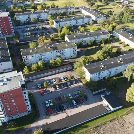 Rent this 3 bed apartment on Mossgatan 131A in 654 65 Karlstad, Sweden